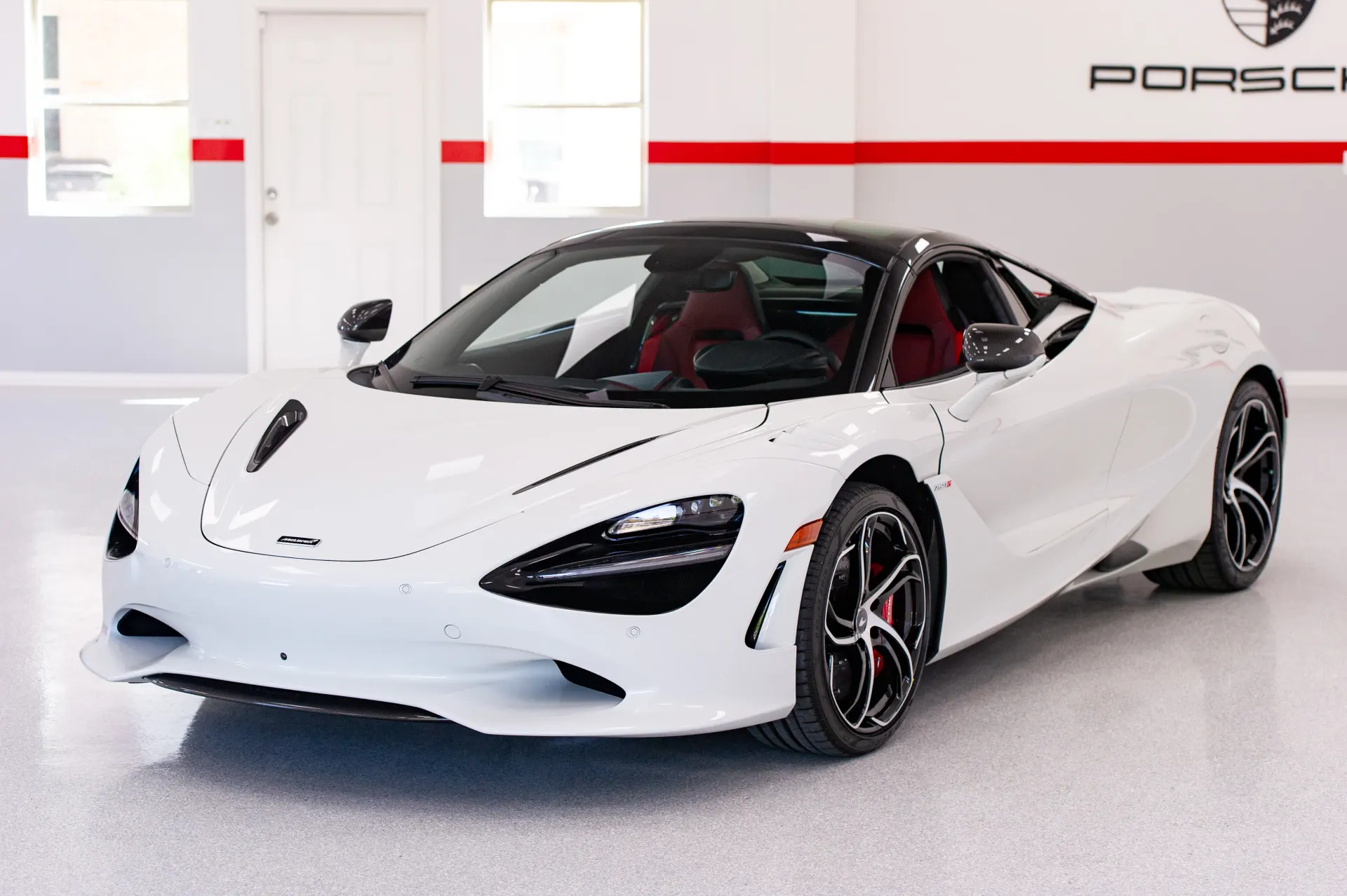 Online vs Live Car Auctions: Which Is Better for Sellers?